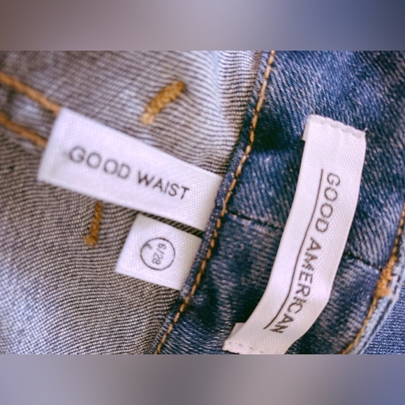 Like New: Good American Good Waist 28/6 Jeans (Retail $149) - Picture 2 of 6
